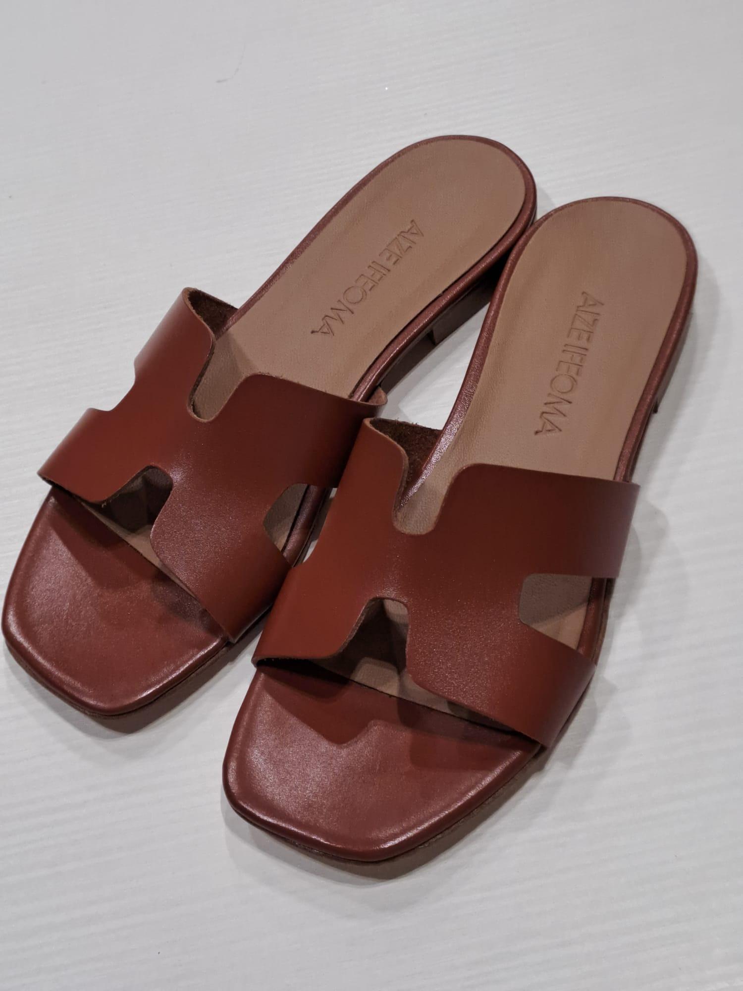 ARBITER - Woman slippers 