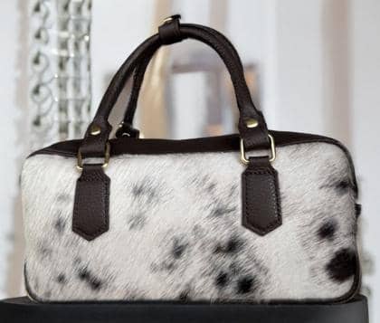 Wholesale Catalogs of Italian clothing shoes handbags jewels ...